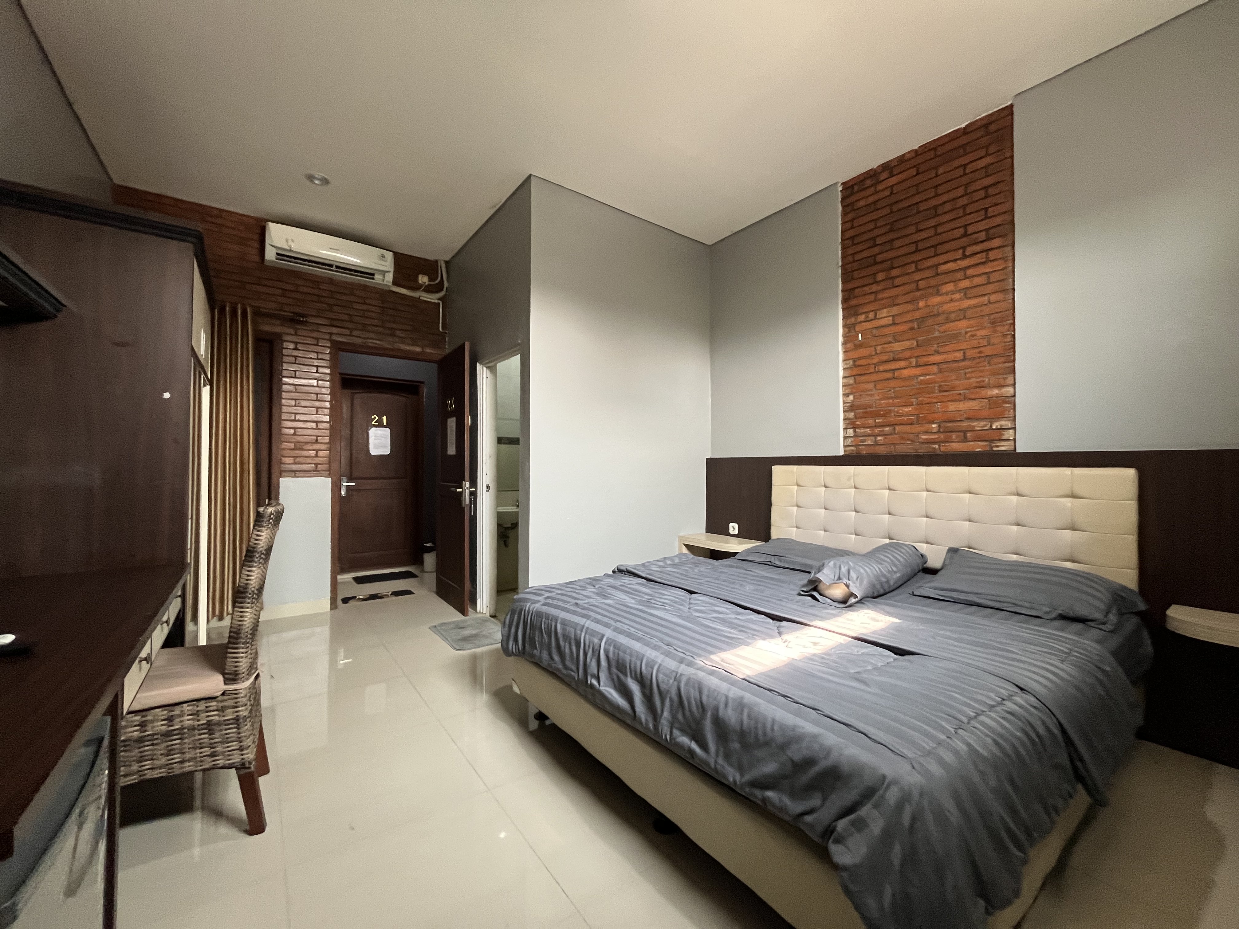 Grand Seruni